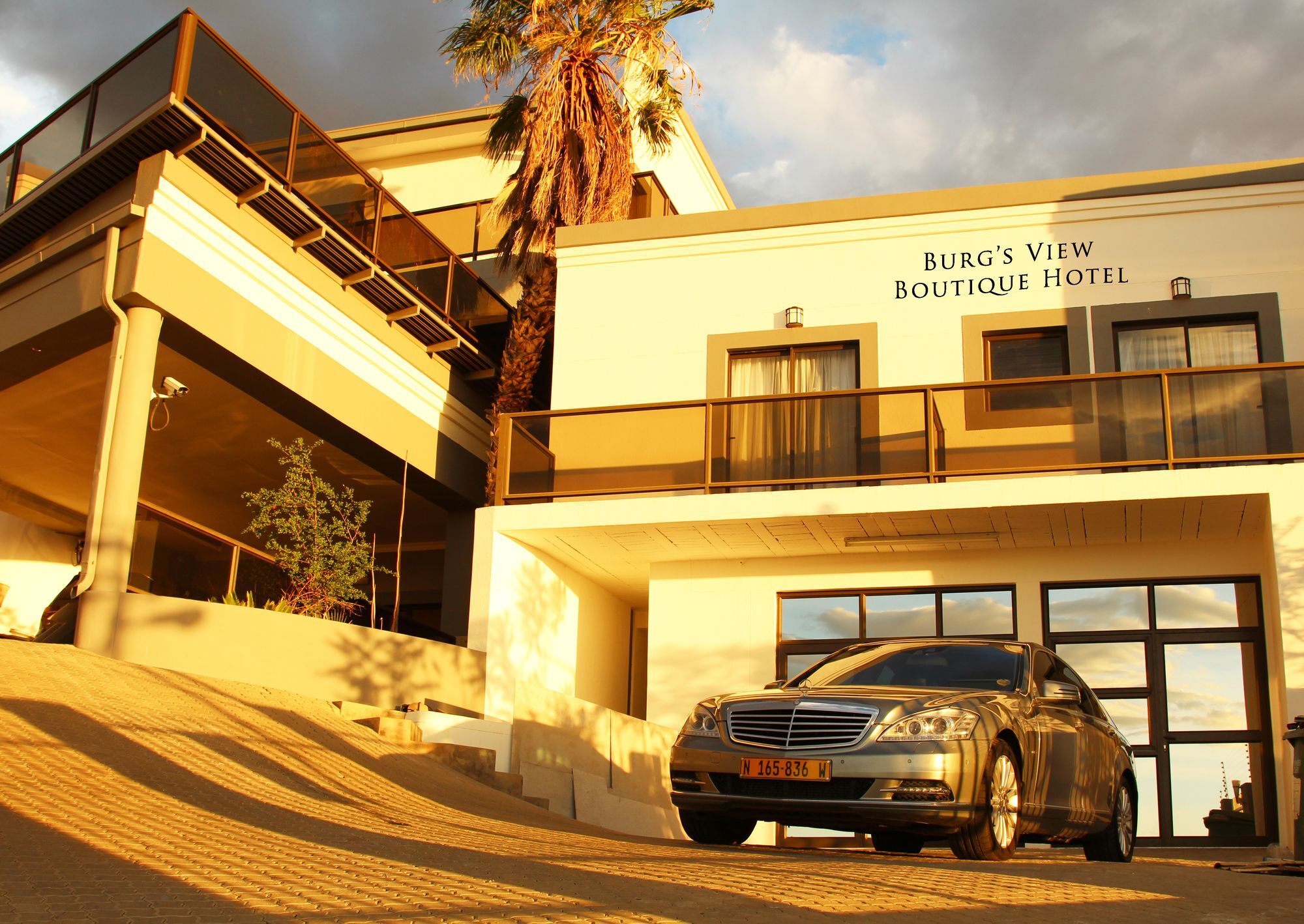 Burg'S View Boutique Hotel Windhoek Exterior foto