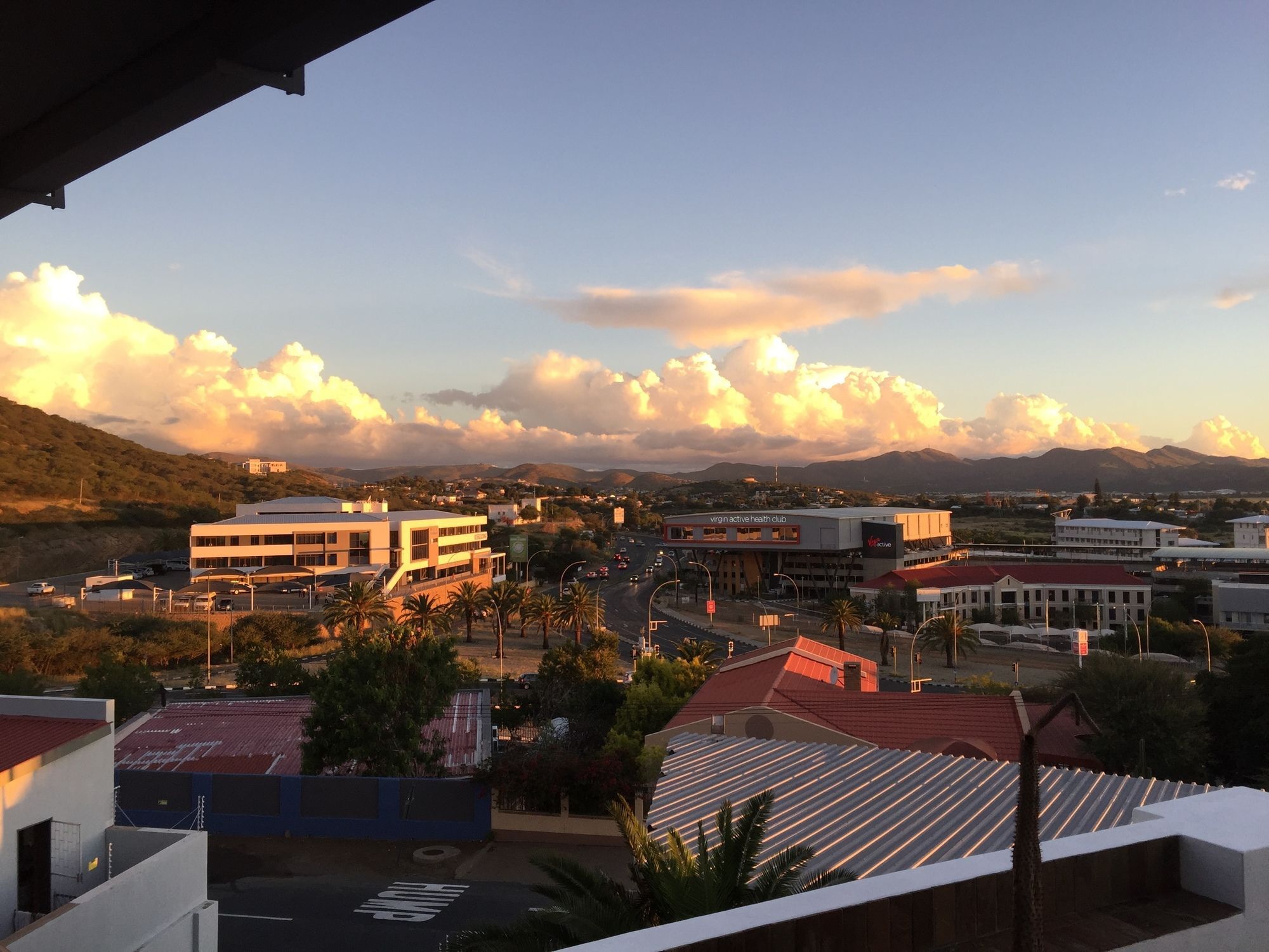 Burg'S View Boutique Hotel Windhoek Exterior foto